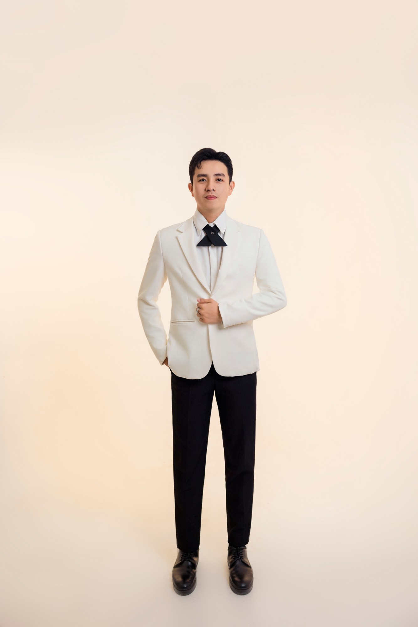 ẢNH CƯỚI STUDIO 6