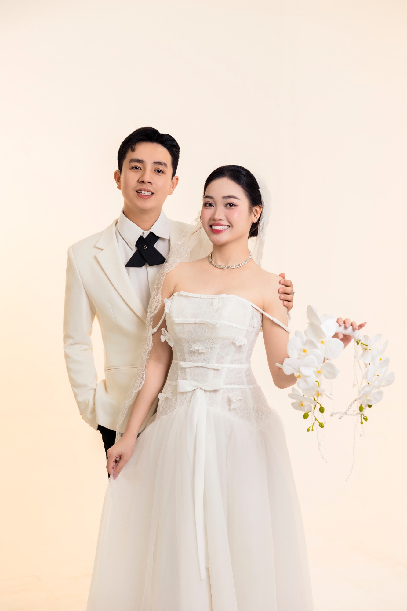 ẢNH CƯỚI STUDIO 10
